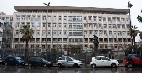 Orientarsi nel mondo della giustizia: a Bari c'� lo Sportello del cittadino, ma nessuno si affaccia